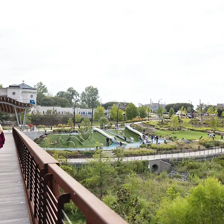 Staybridge - Ballantyne By Ihg