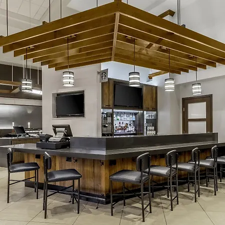 Hotel Hyatt Place Airport Billy Graham Parkway 3*