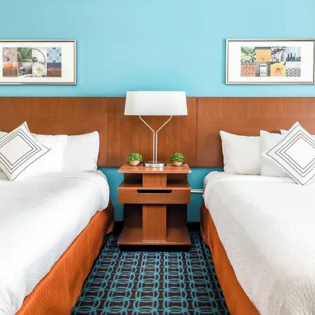 Fairfield Northlake Hotel