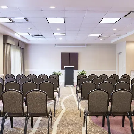 Hotel Hilton Garden North 3*