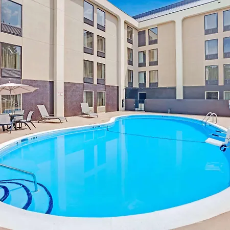Wyndham Garden Airport Southeast Hotel 3*