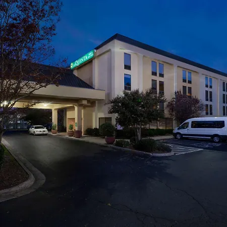 Hotel Spark By Hilton Airport North