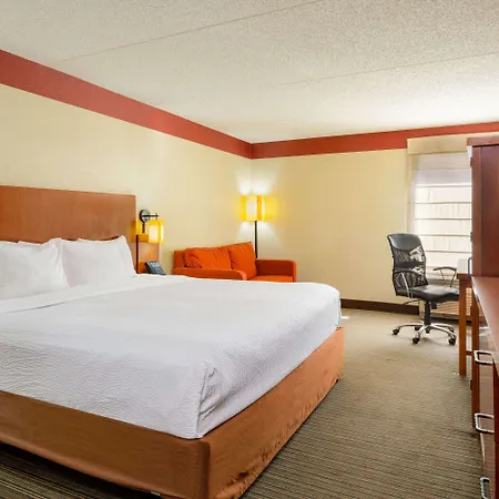 Hotel Spark By Hilton Airport North Charlotte