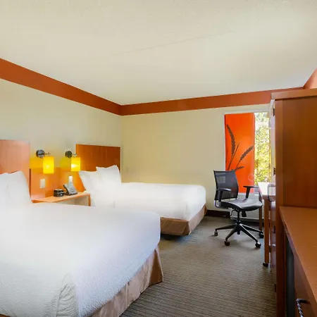 Hotel Spark By Hilton Airport North 3*
