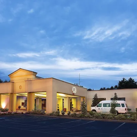 Hotel Doubletree By Hilton Airport Charlotte