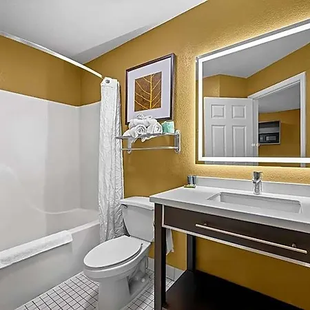 Mainstay - Executive Park 3* Charlotte