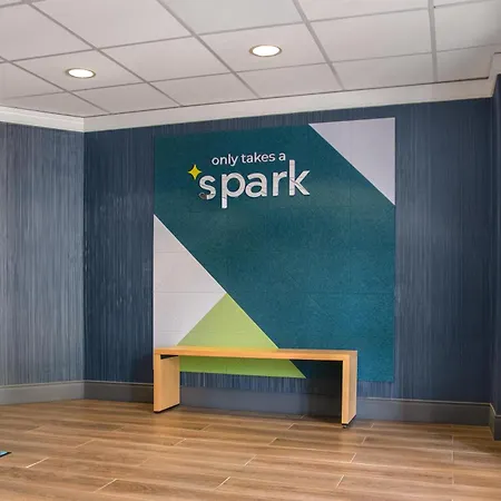 Hotel Spark By Hilton Airport North 3*