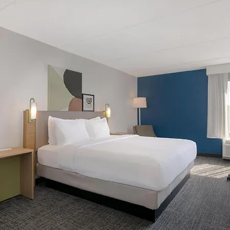 Spark By Hilton Airport North Hotel Charlotte