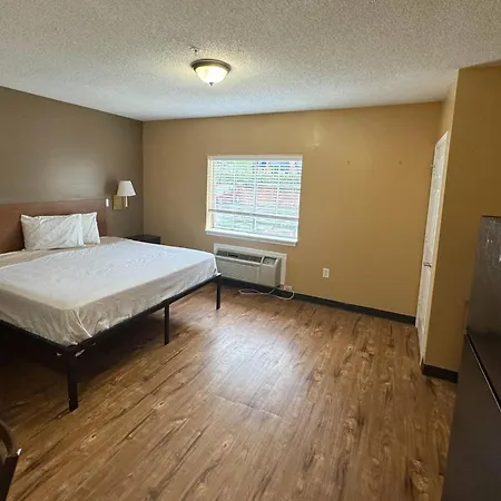 Hotel Suburban Near Of North Carolina-charlotte
