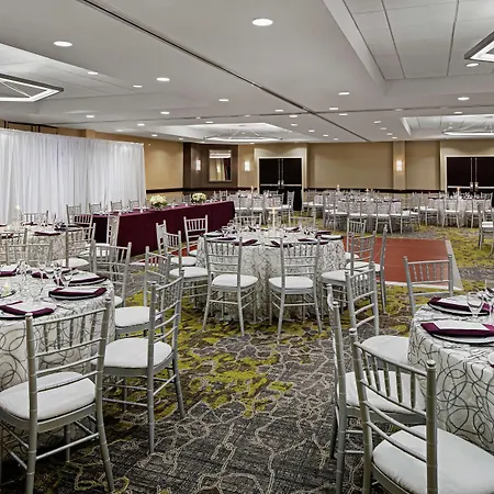Doubletree By Hilton Charlotte/southpark 3*