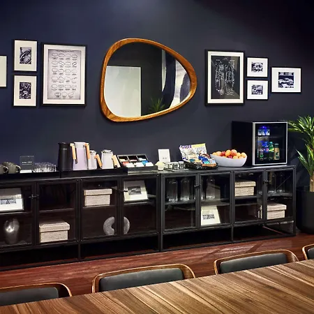 Sonesta Lower South End Hotel 4*