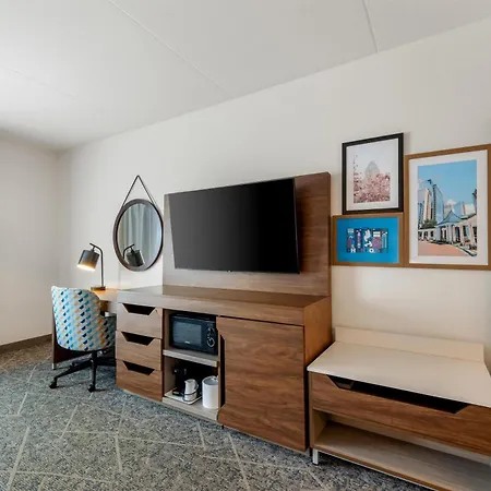 Hotel Hampton & Charlotte-airport Charlotte