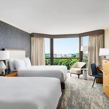 Hotel Hilton Place 3*