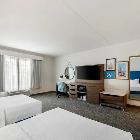 Hotel Hampton & Charlotte-airport