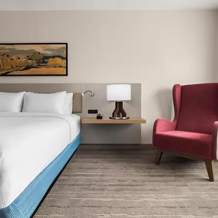 Hotel Hilton Garden North 3*