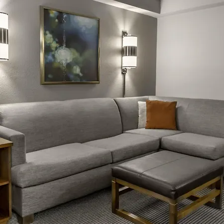 Hotel Hyatt Place Airport Billy Graham Parkway