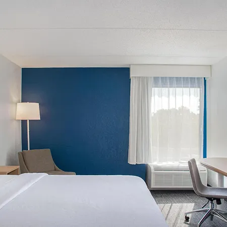 Hotel Spark By Hilton Airport North 3*