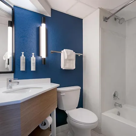 Spark By Hilton Airport North 3* Charlotte