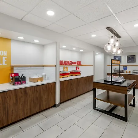 Hampton & Charlotte-airport Hotel Charlotte