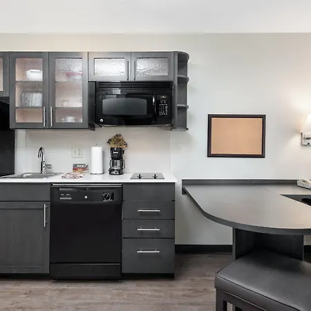 Candlewood - - Arrowood By Ihg Hotel Charlotte