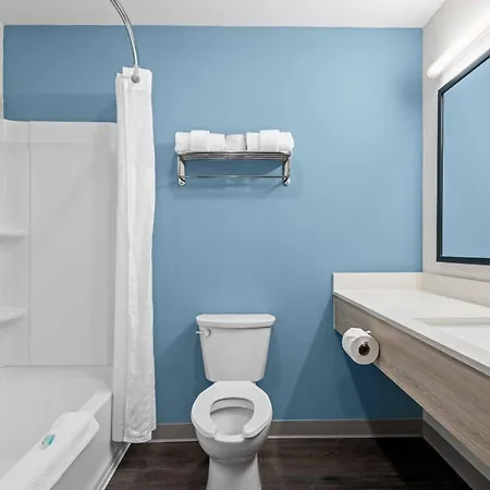 Woodspring Airport Hotel Charlotte