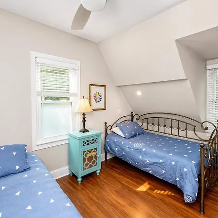 3br Escape: Pool, Hot Tub & Theater *