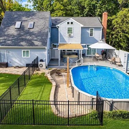 3br Escape: Pool, Hot Tub & Theater