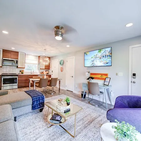 Holiday home Spacious Conveniently Located 1br In Myers Park Charlotte
