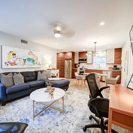 Experience Myers Park In Style *