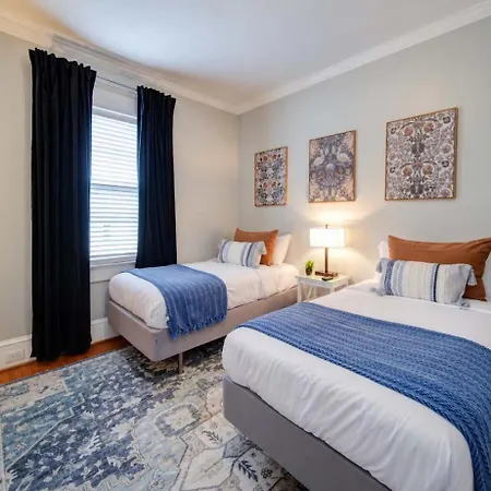 Bright And Restful 2br Near Uptown With Balcony * Charlotte