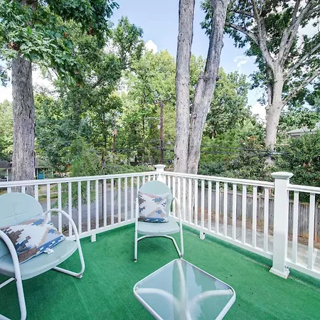 Bright And Restful 2br Near Uptown With Balcony Holiday home Charlotte