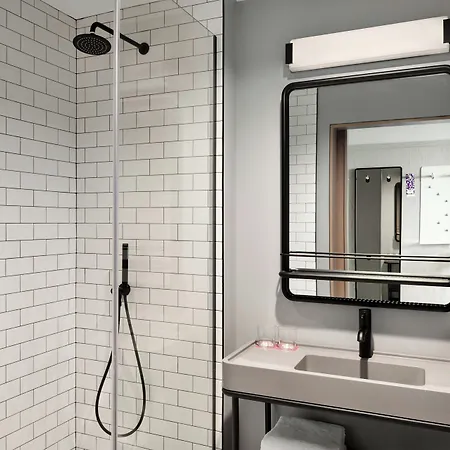 Hotel Moxy Downtown Charlotte