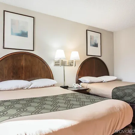 Quality Airport-near Uptown 2* Charlotte