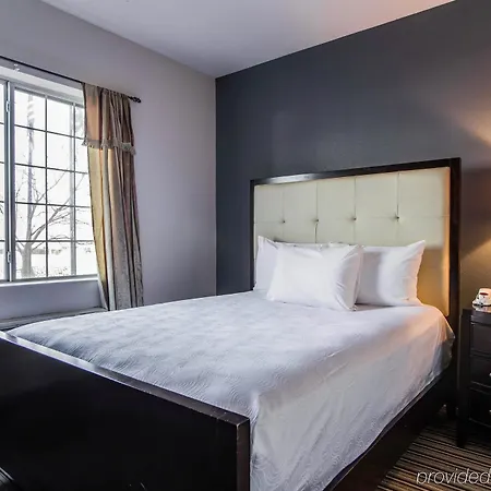 Candlewood - - Arrowood By Ihg Hotel 2*