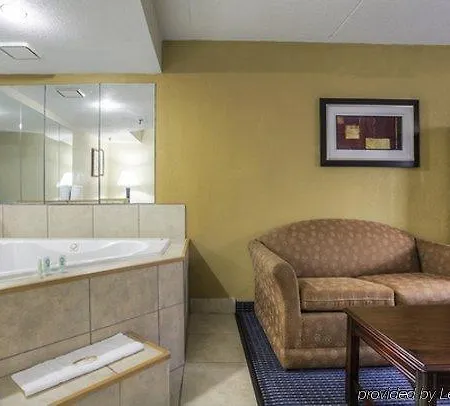 Wyndham Garden Airport Southeast Charlotte