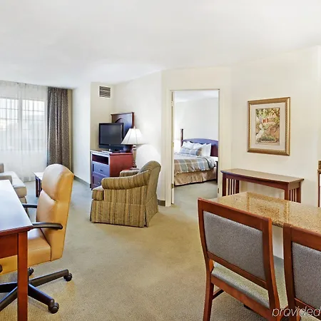 Hotel Staybridge - Ballantyne By Ihg 3*
