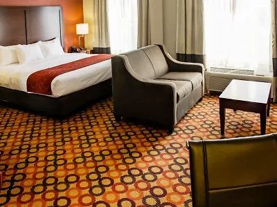 By Ihg