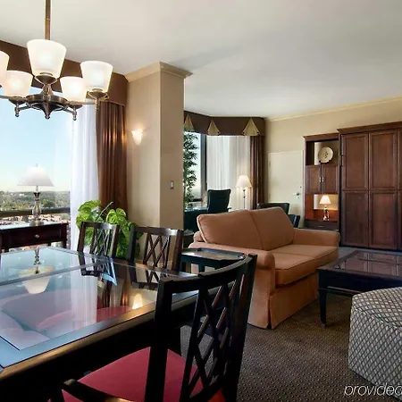 Hilton Place Hotel