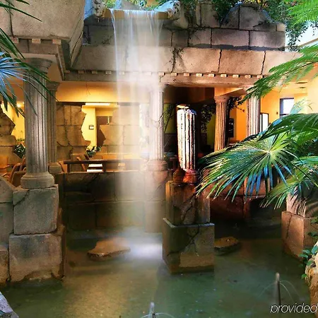 Hotel Embassy 3*