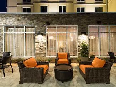 Hotel Hilton Garden Airport 3*