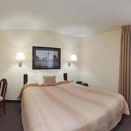 Hotel Mainstay - Executive Park 3*