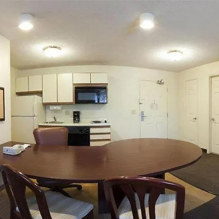 Hotel Mainstay - Executive Park Charlotte