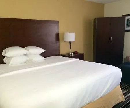 Wyndham Garden Airport Southeast Charlotte