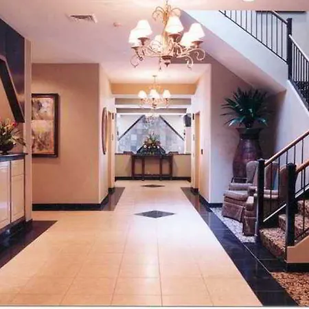 Hampton Uptown Hotel