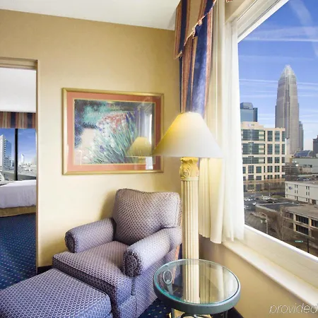 Hilton Garden Uptown