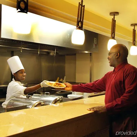 Hotel Embassy 3*