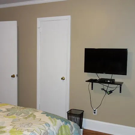 The Right Side Duplex Apartment *