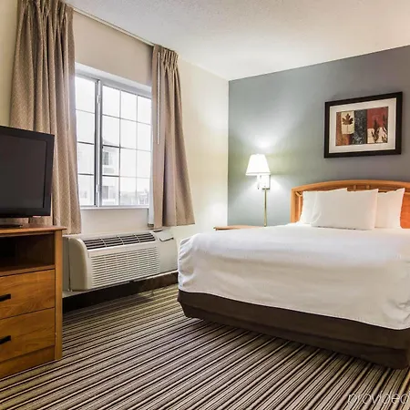 Candlewood - - Arrowood By Ihg Hotel 2*