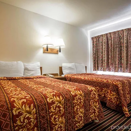 Rodeway Motel Charlotte