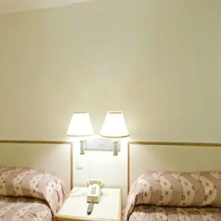 Days By Wyndham 2* Charlotte